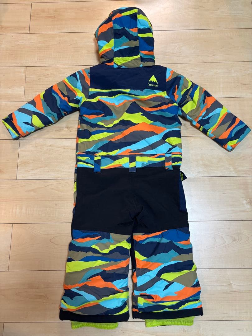 BURTON 子ども用スノーボードウェア カラフル迷彩