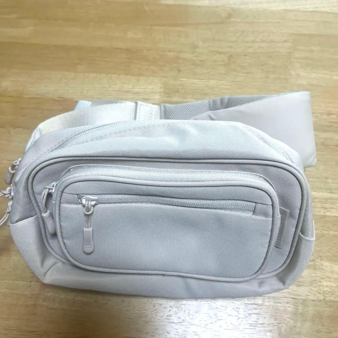 POMULU ポムル ヒップシート