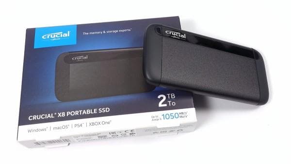 Crucial X8 2000GB Portable SSD【新品・送料無料】