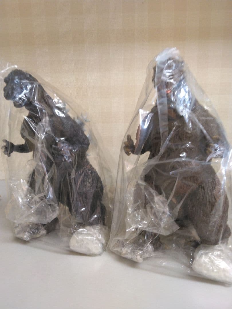 初代ゴジラ　ジャンボサイズフィギュア2体セット　新品未使用品