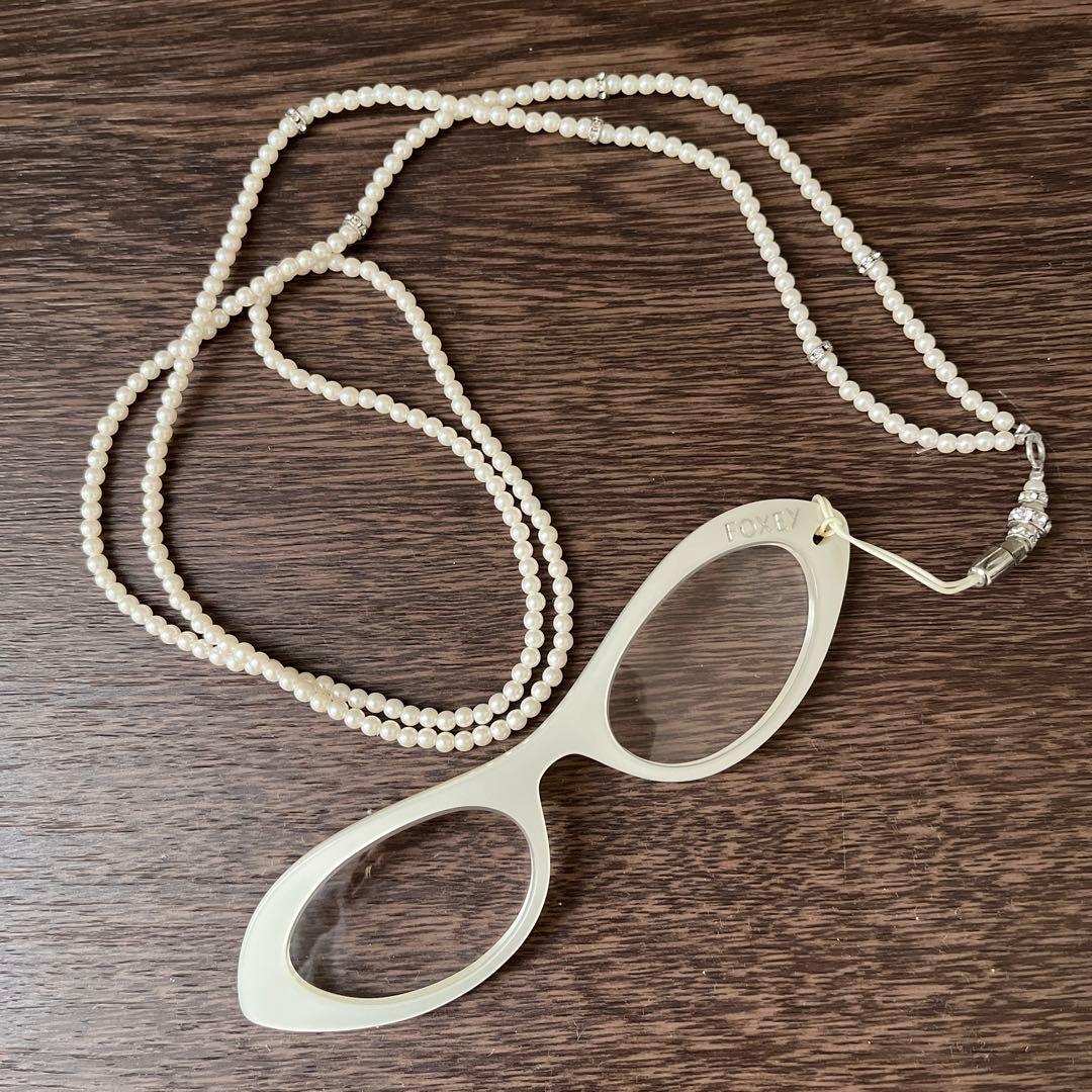 フォクシー　リーディンググラスネックレス