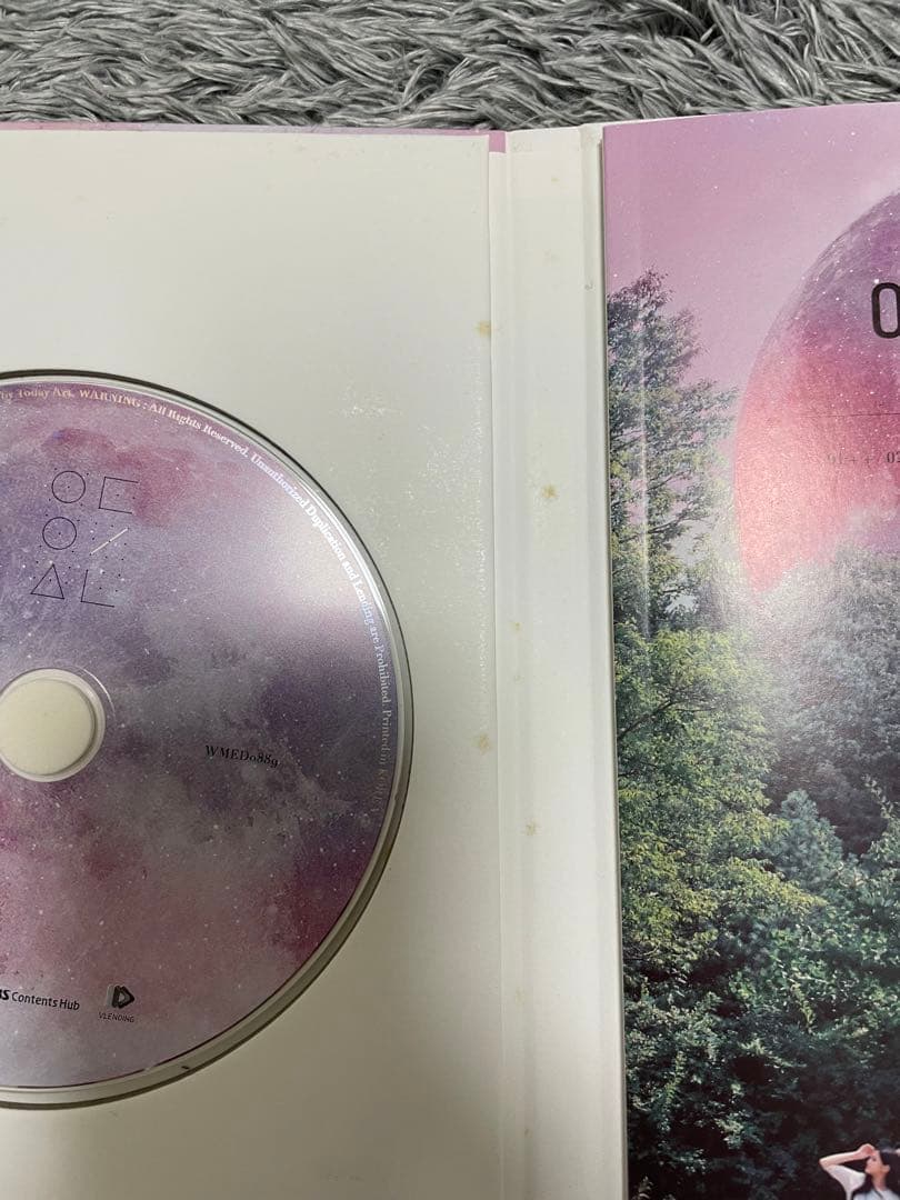 LOONA ++ CD 初回限定盤B 廃盤　トレカ付き
