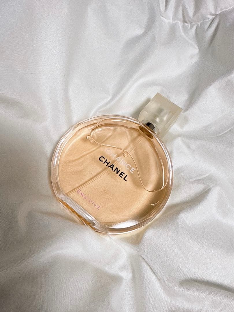 CHANEL CHANCE EAU VIVE 中古