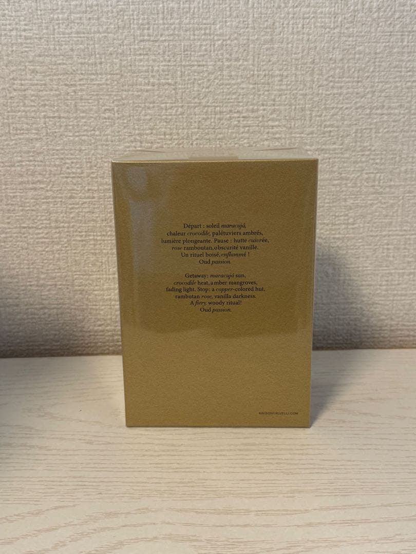 新品未使用メゾン・クリヴェリ Oud Maracujá 100ml 香水