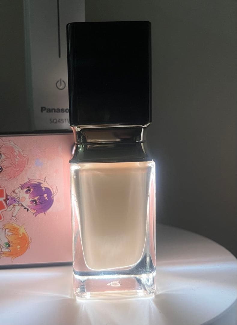 クレドポーボーテ タンフリュイドエクラ ナチュレル オークル00未使用に近い