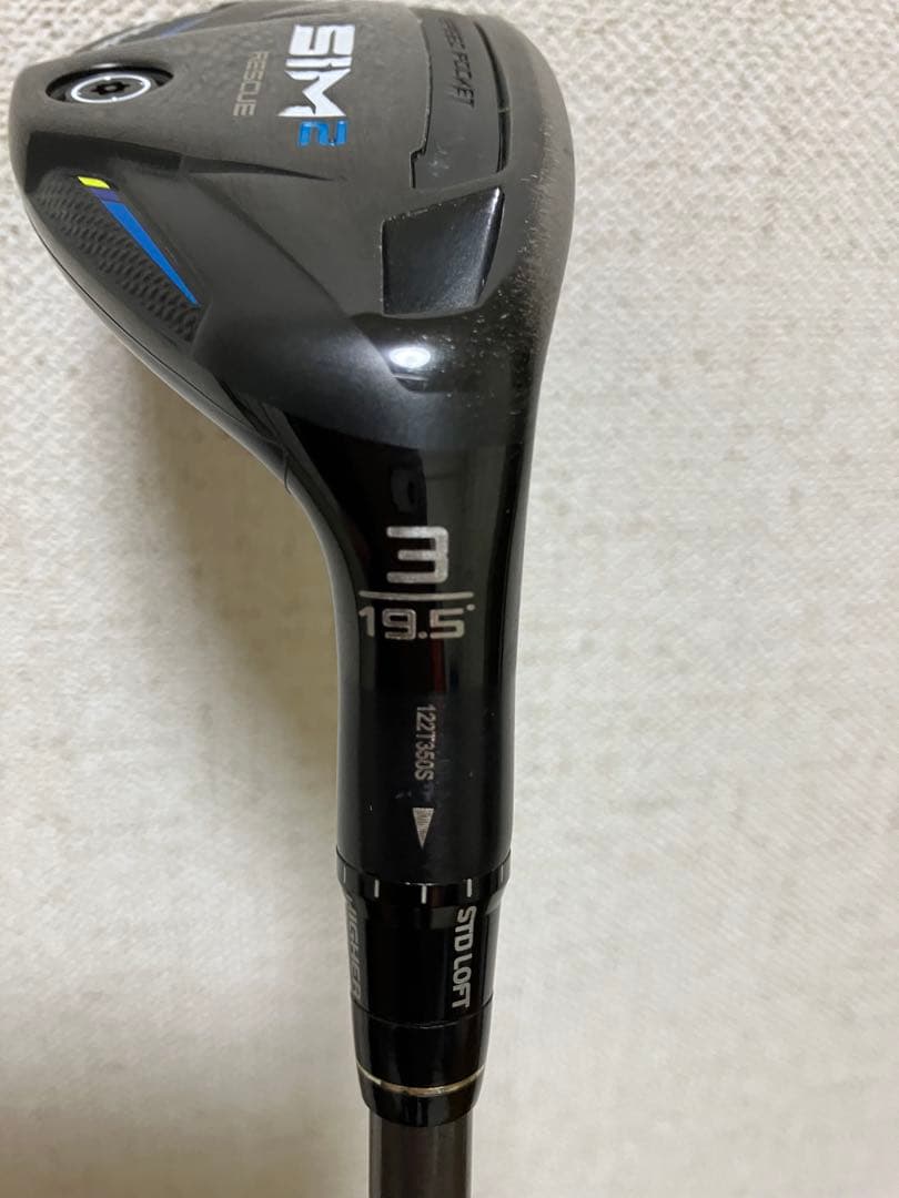 TOUR AD装着 TaylorMade SIM2 RESCUE ユーティリティ