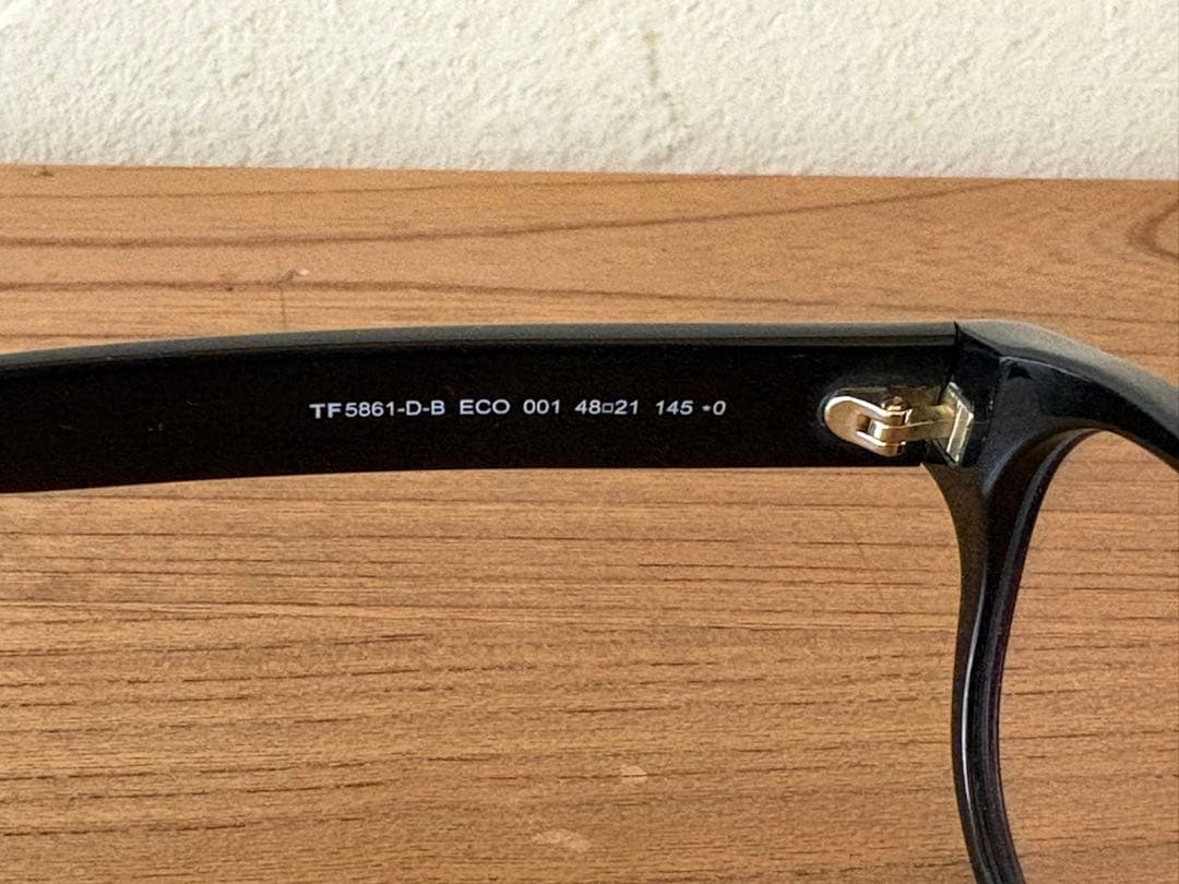 トムフォード　メガネ　TF5861