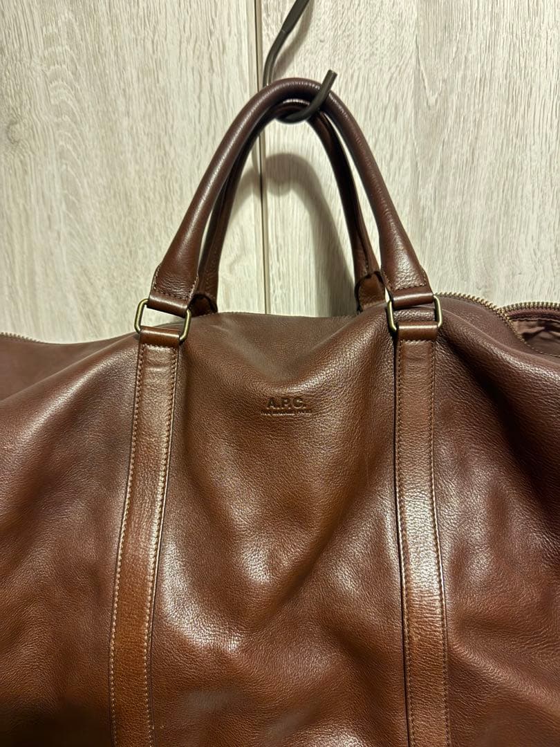 A.P.C. ブラウンレザー ボストンバッグ