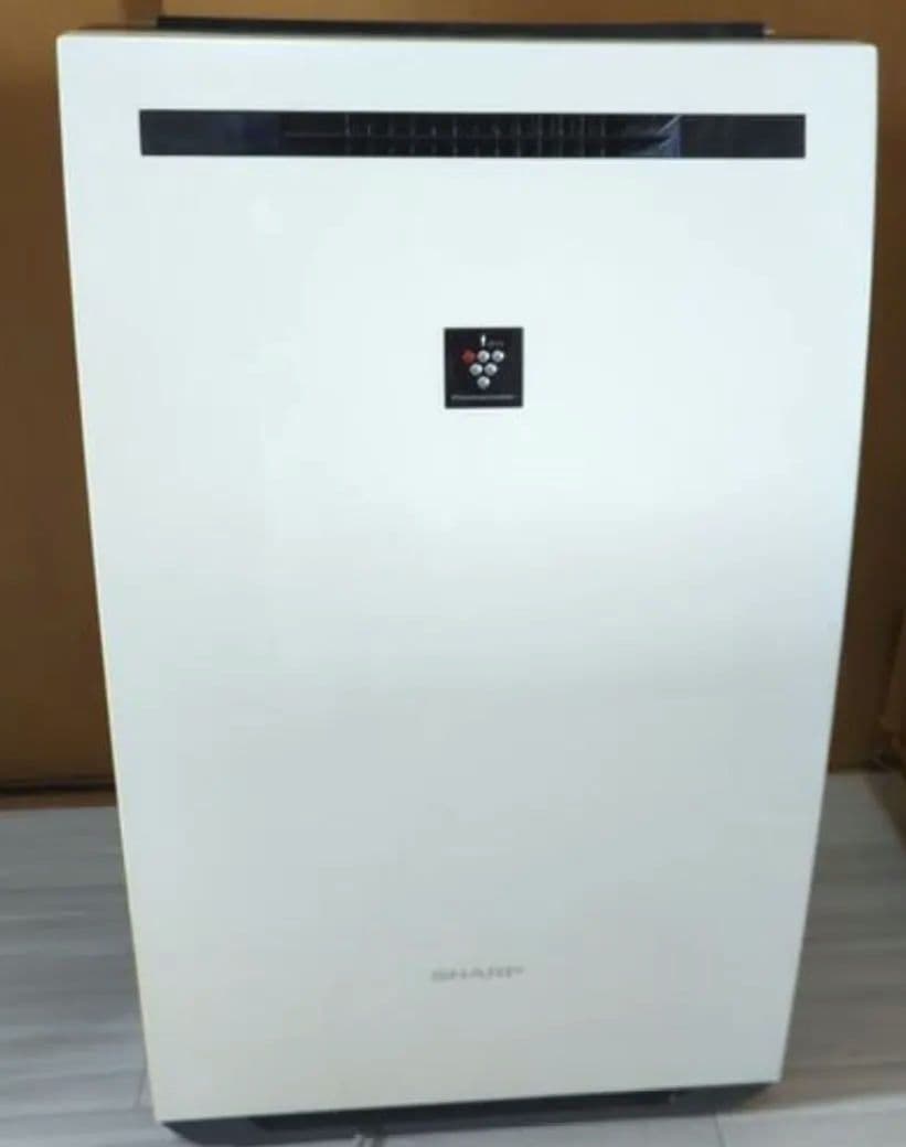 SHARP　空気清浄機　18畳　2016年製