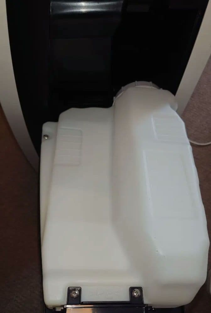 SHARP　空気清浄機　18畳　2016年製