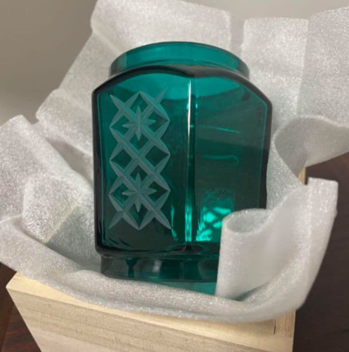 【廃盤品】KIRIKO Globe 星矢来3面 グリーン　江戸切子　銘灯