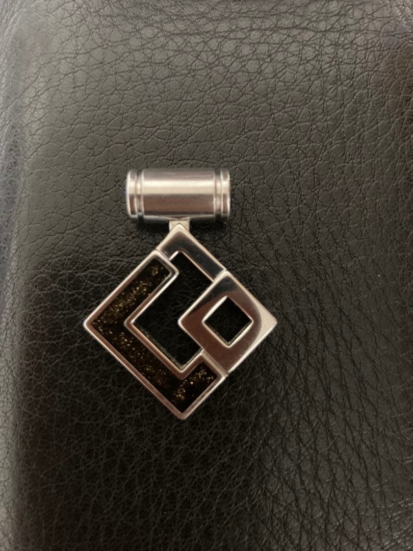 コラントツテ ネックレス