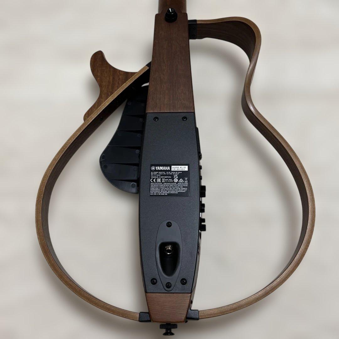 Yamaha SLG200S NT ＋Erixir弦 ＋ capo