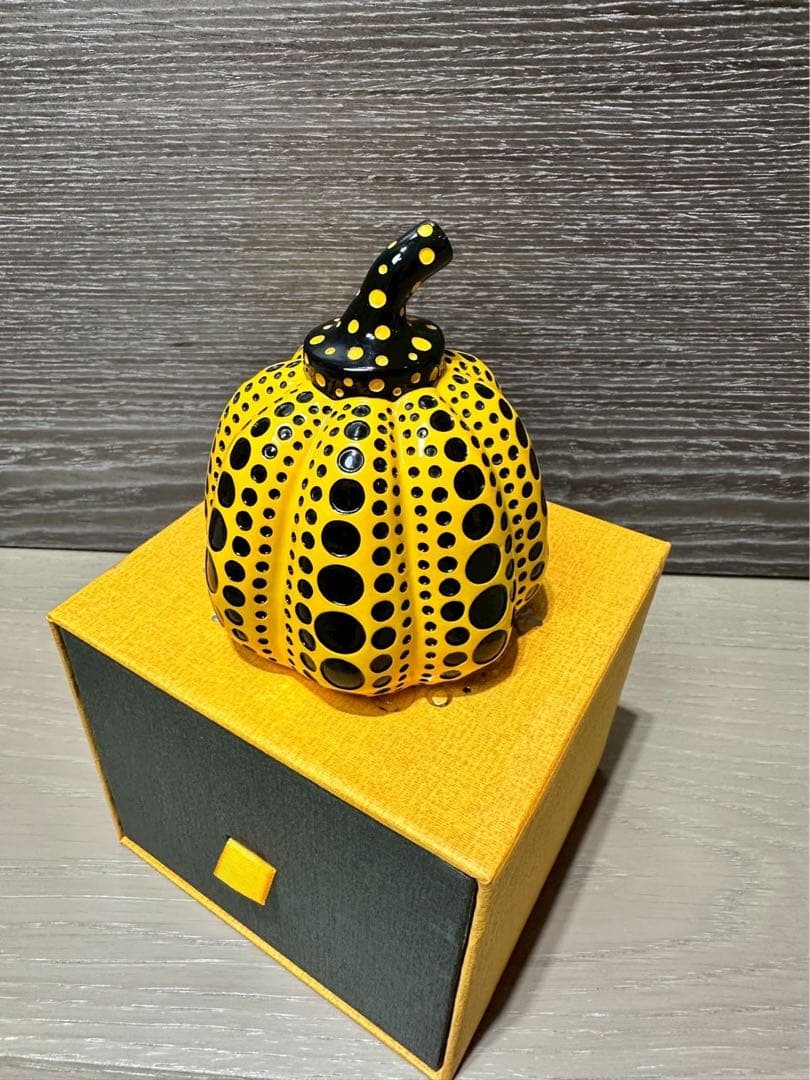 草間彌生 カボチャ （パンプキン） 黄