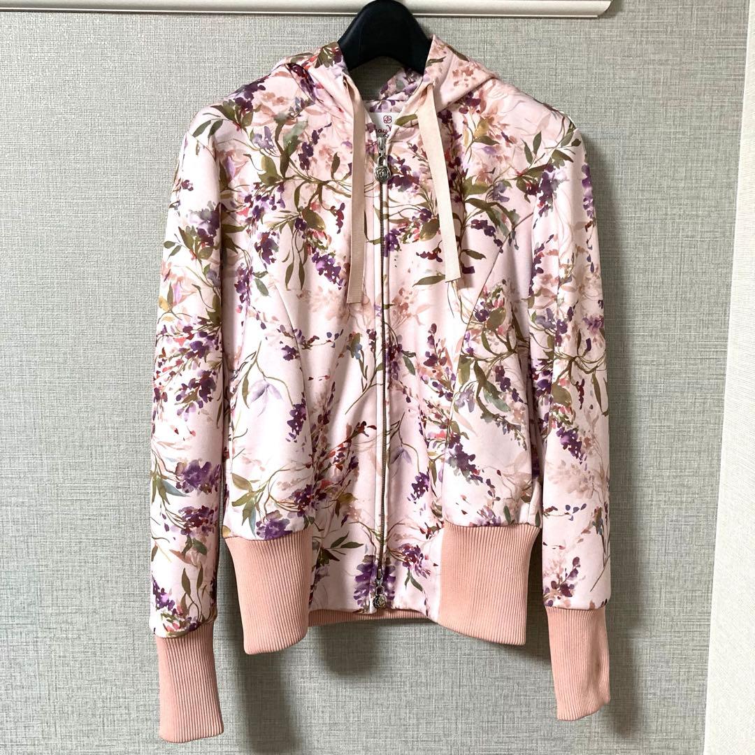 ケイミー kay me ファーストクラスパーカー 花柄 サイズ1