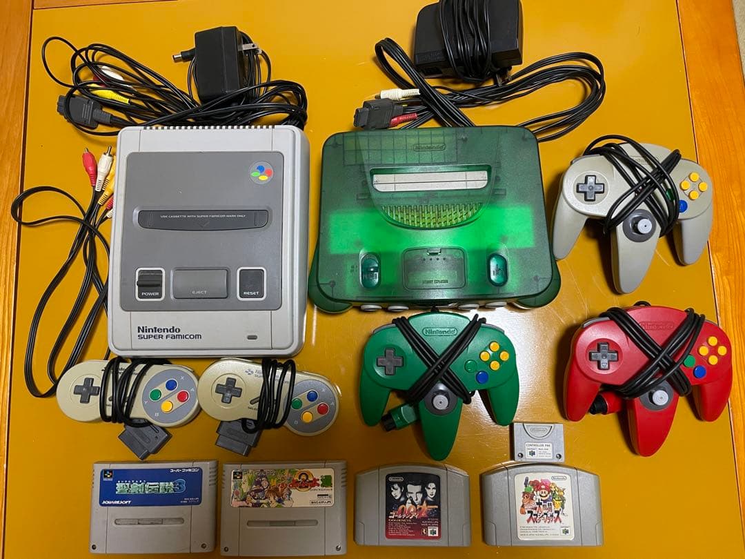 Nintendo  スーパーファミコン、64