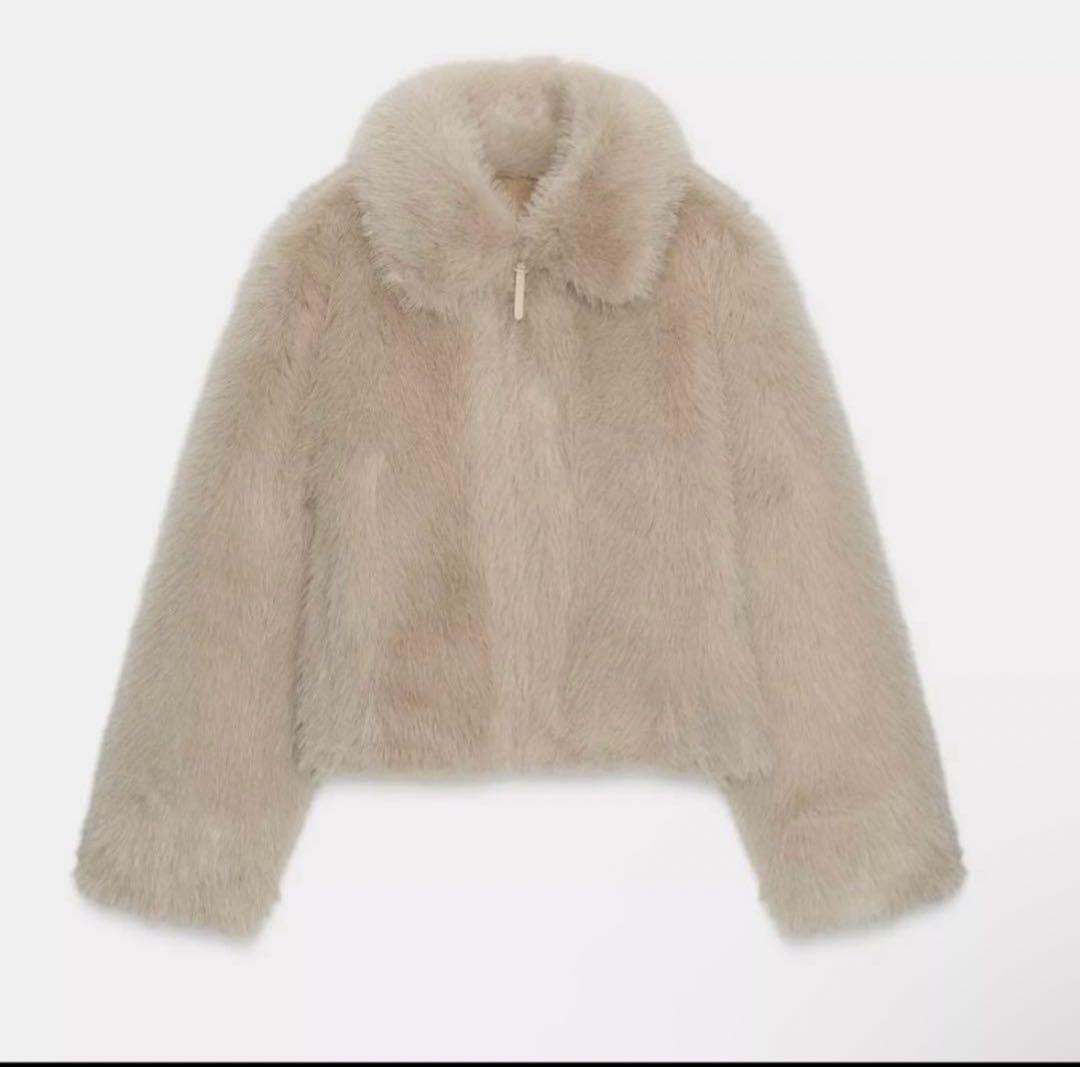 ZARA ダブルフェイスフェイクファージャケット