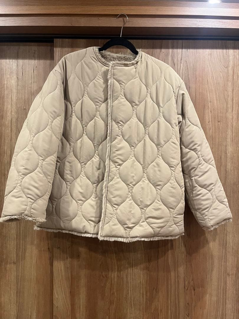 Mila Owenミラ オーウェン リバーシブルエコファージャケット　ベージュ