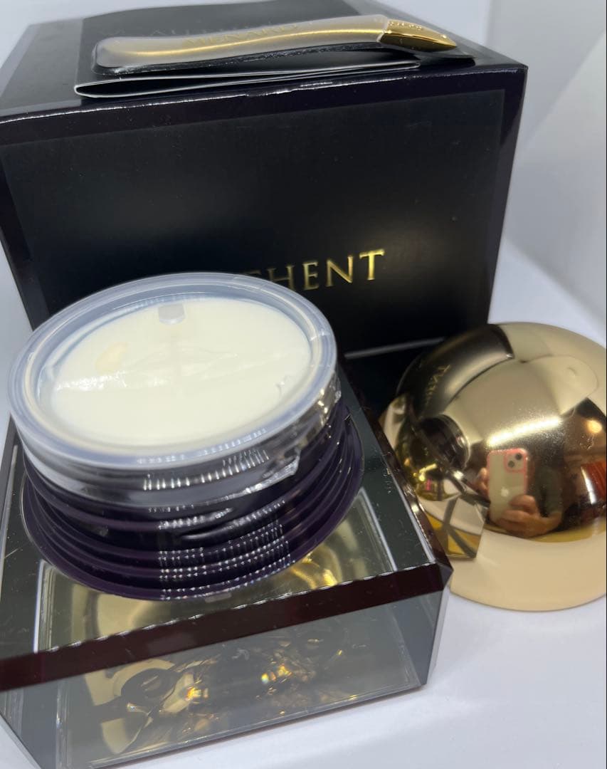 メナード オーセントクリームII