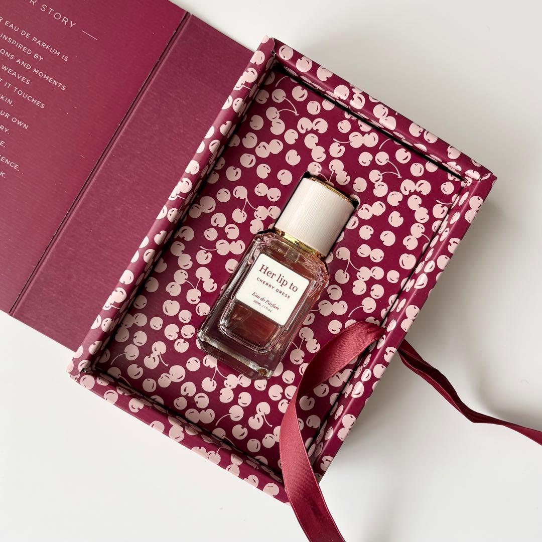 【完売品】herlipto beauty 香水 cherry dress
