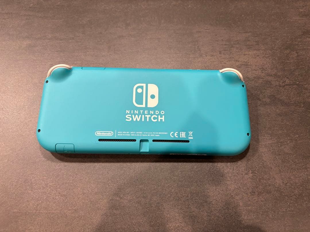 【美品】ニンテンドースイッチライト（SwitchLite）