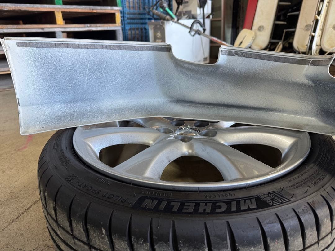 トヨタ 30プリウス前期モデリスタエアロ（フロント）