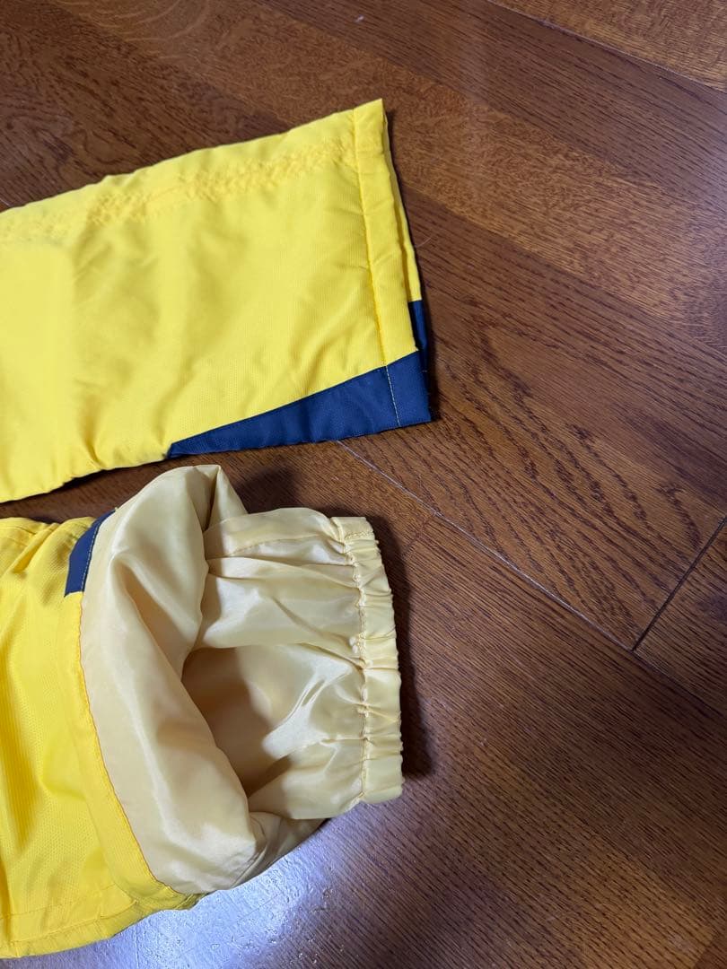 【新品未使用】　NIKE ナイキ　スキーウェア上下　キッズ子ども用　130