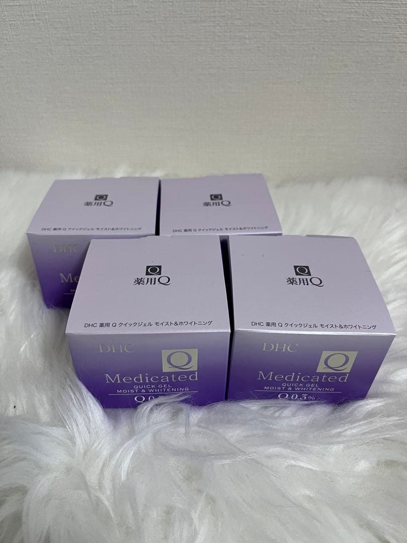 新品 DHC 薬用Q クイックジェル モイスト＆ホワイトニング 100g 4個