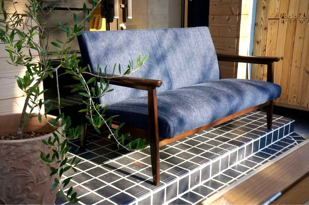 【カリモク60】 Kチェア デニムソファ 岡山産セルビッチデニムリメイクモデル