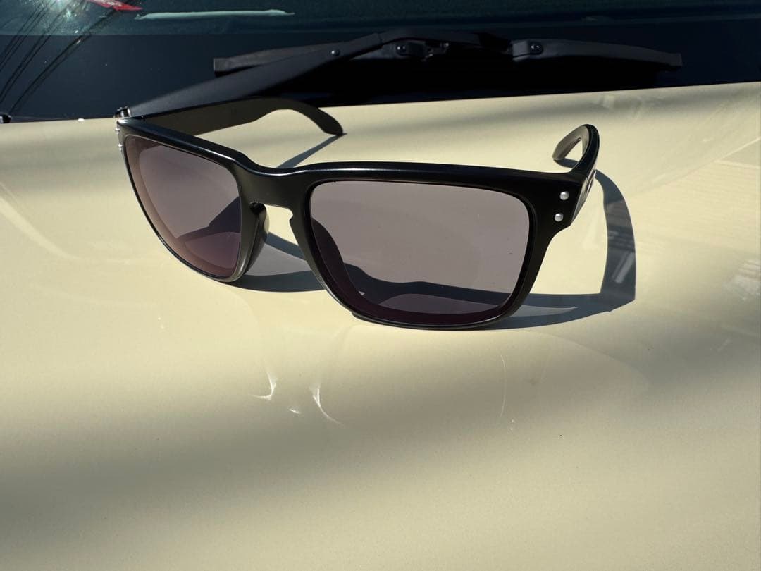 Oakley HOLBRICKブラック