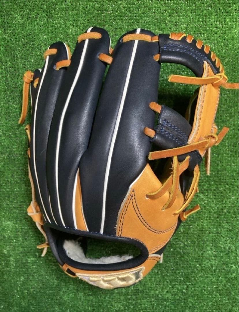 【美品】ウィルソン 一般軟式用 内野手用 グラブ RXL619L マルチカラー