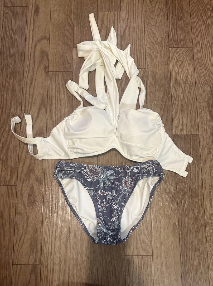 ホワイト×パープル クロスデザインビキニ