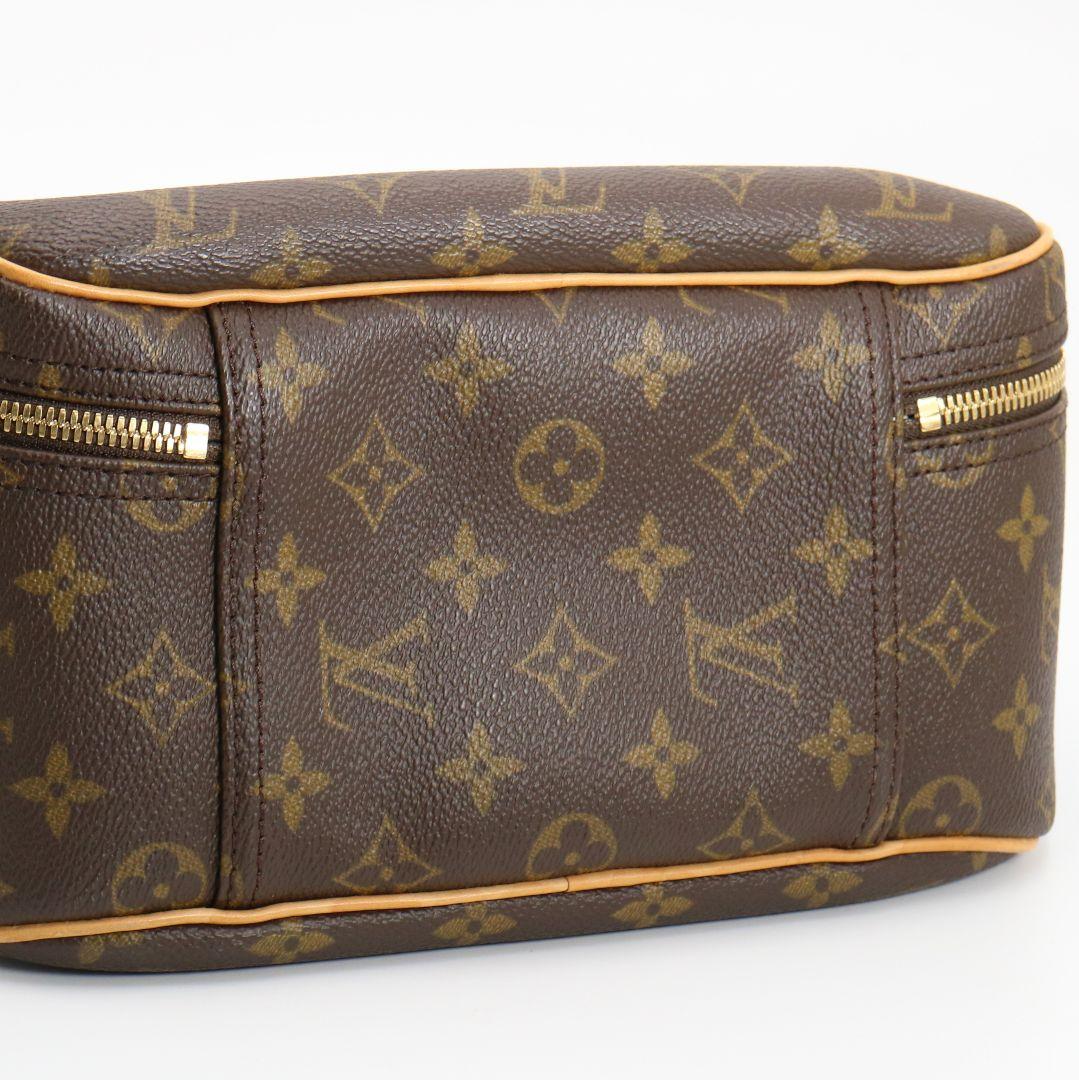 LOUIS VUITTON エクスキュルシオン シューズバッグ　M667