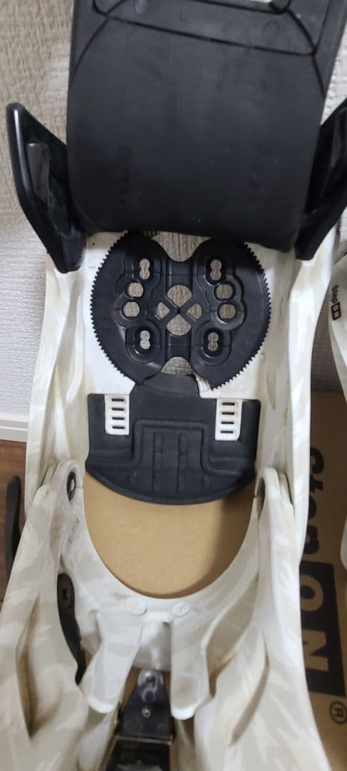 Burtoメンズ ステップオンバインディング Sサイズ ホワイト/ブラック