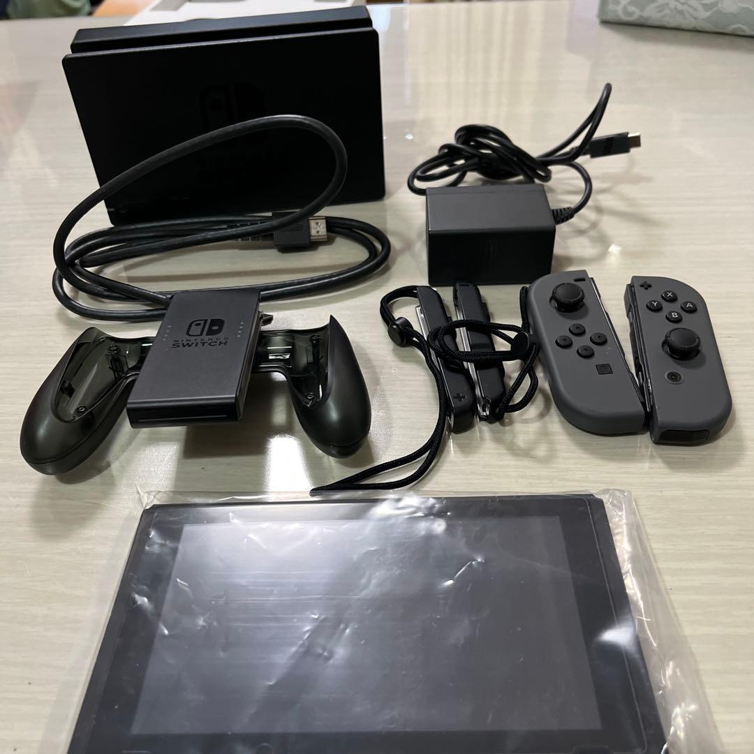 メーカー保証期間内　 Nintendo Switch