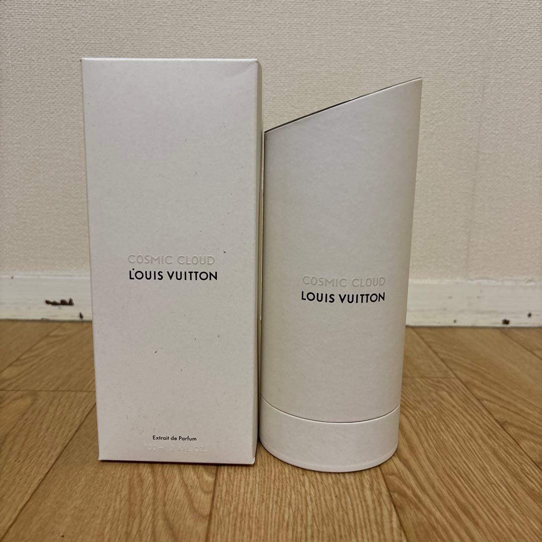 みかん様　COSMIC CLOUD LOUIS VUITTON 香水