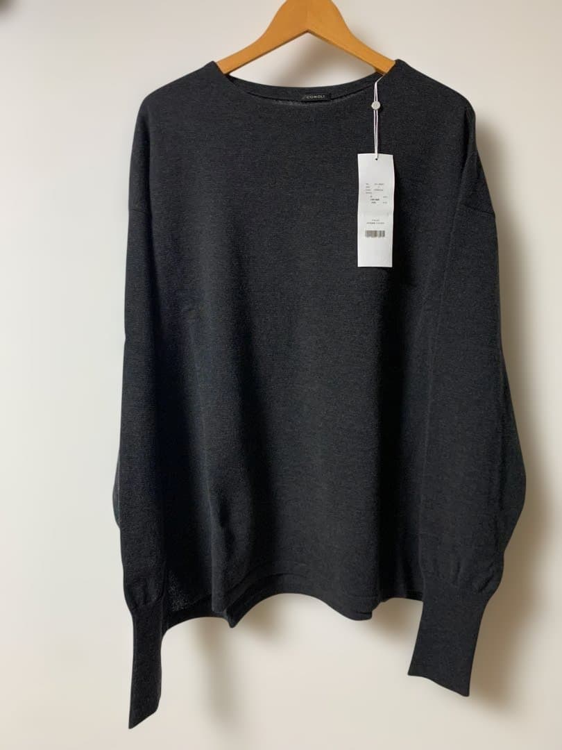 新品、未使用品　COMOLI ウール和紙コモリニット