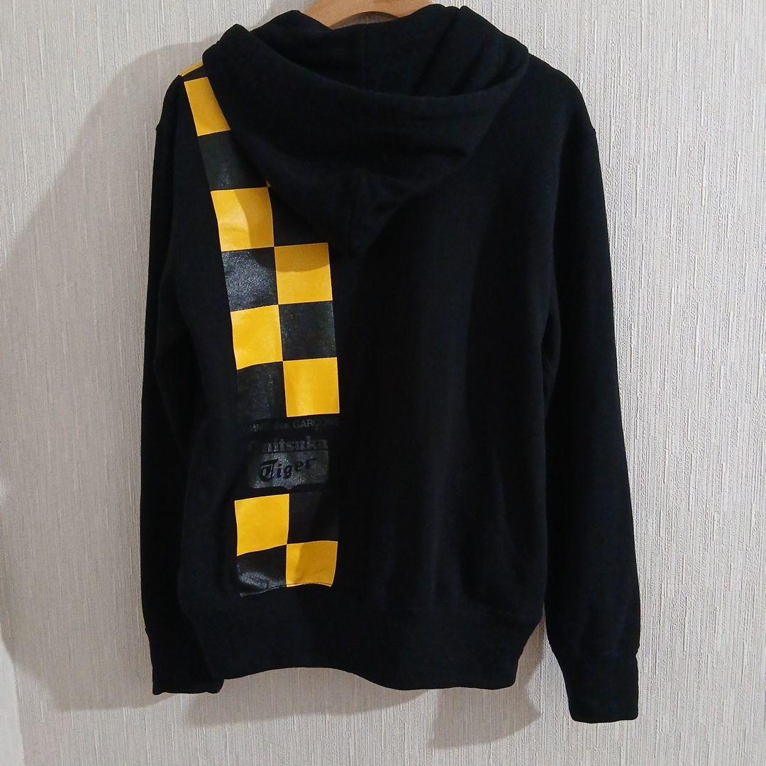 X'masコムデギャルソン×オニツカタイガージップアップパーカーS