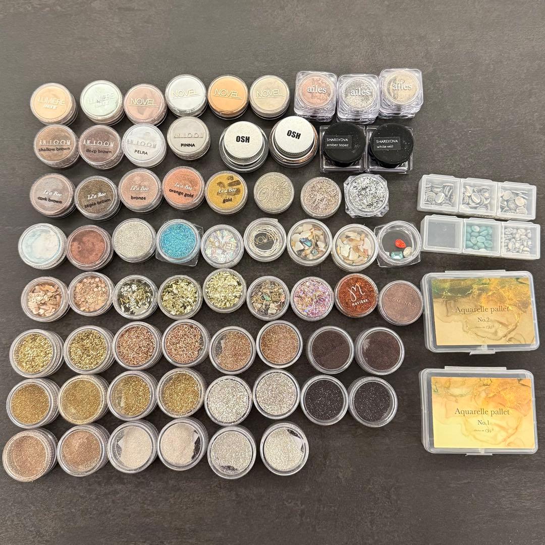 美品 ラメ・ミラーパウダー・パーツ 69個セット！まとめ売り　プレゼント付♪