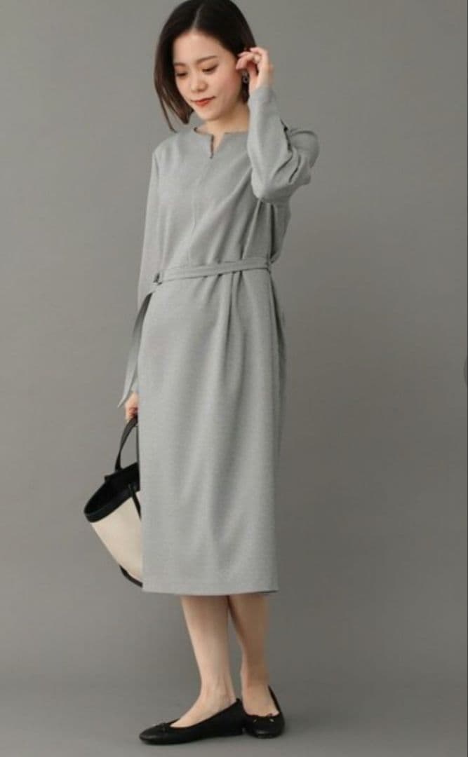 アンタイトル　ウール混キーネックワンピース　スリットネック　XL　2L　濃紺