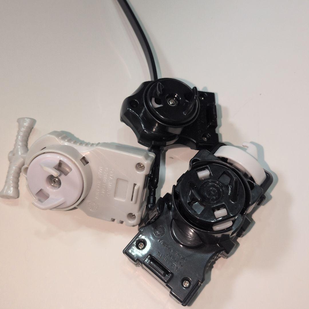 S*)様 メタルファイトベイブレード 10個セット ランチャーはオマケです。