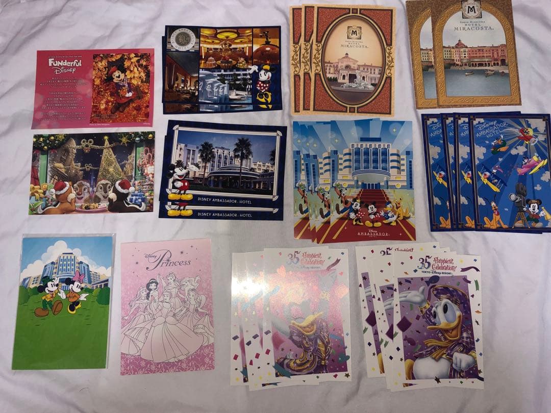 限定!!ディズニートレーディングカードポストカード50点以上福袋にもおすすめ！