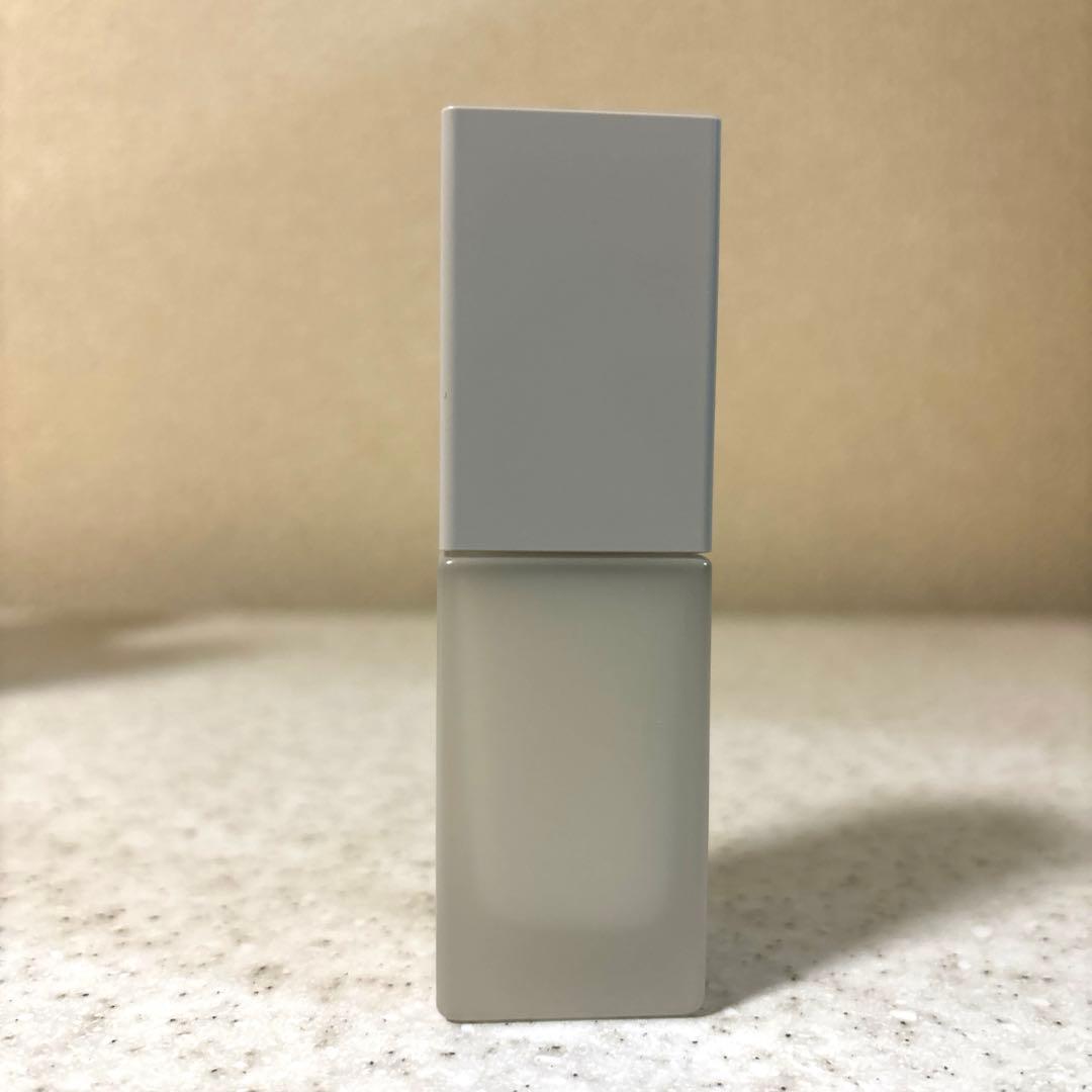 three バランシングバリアブライトニングセラム　30ml