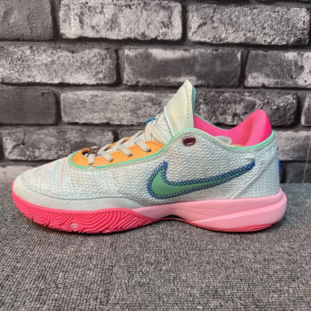 ナイキ レブロン20 タイムマシーン 26.5