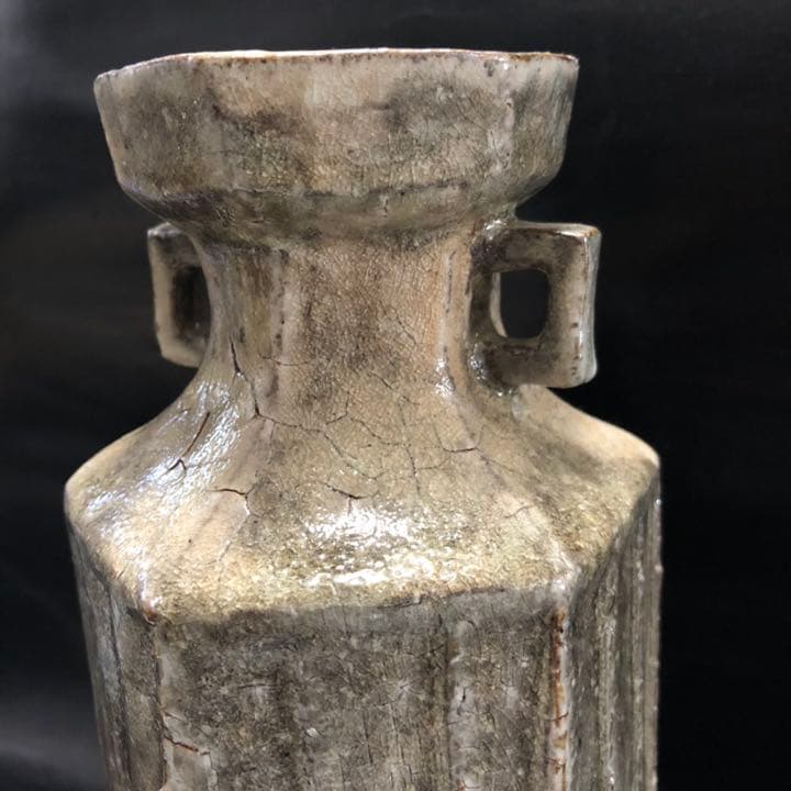 究極の古美術◼️蔵から凄い雰囲気のある縦長の壺、壷、花瓶が出て来ました。茶道具