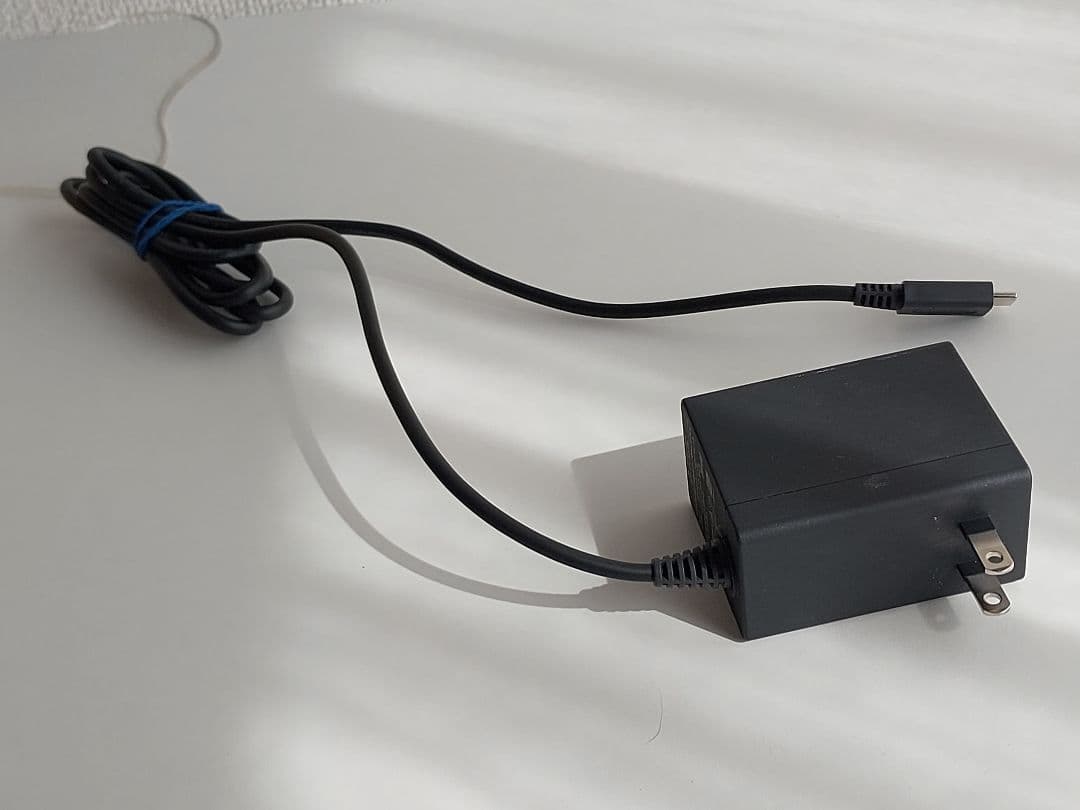 みんなで遊べる！Nintendo Switch 本体セット青/赤