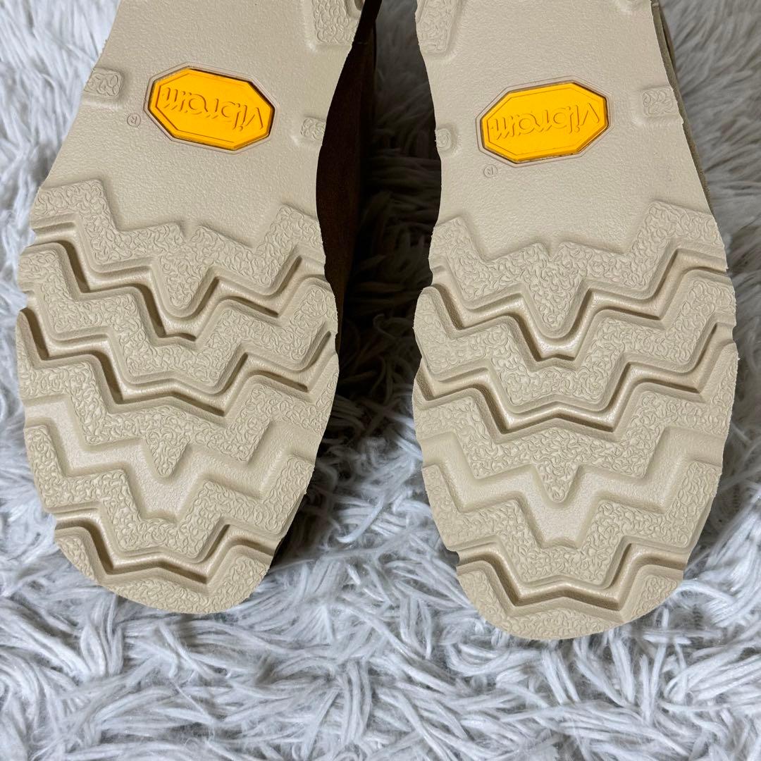 未使用✨Clarks クラークスオリジナルズワラビー　ゴアテックス　スエード