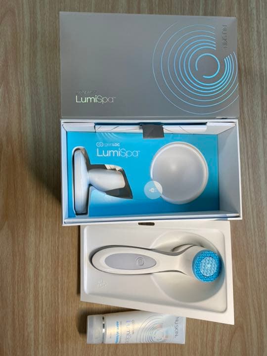 ニュースキン　ルミスパ