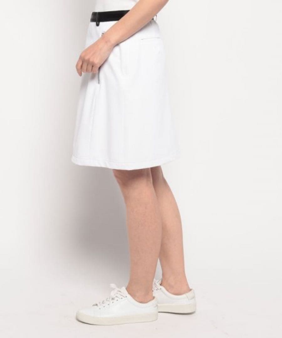 【新品】定価3万　LANVIN SPORT ゴルフ　丈長　スカート　38サイズ