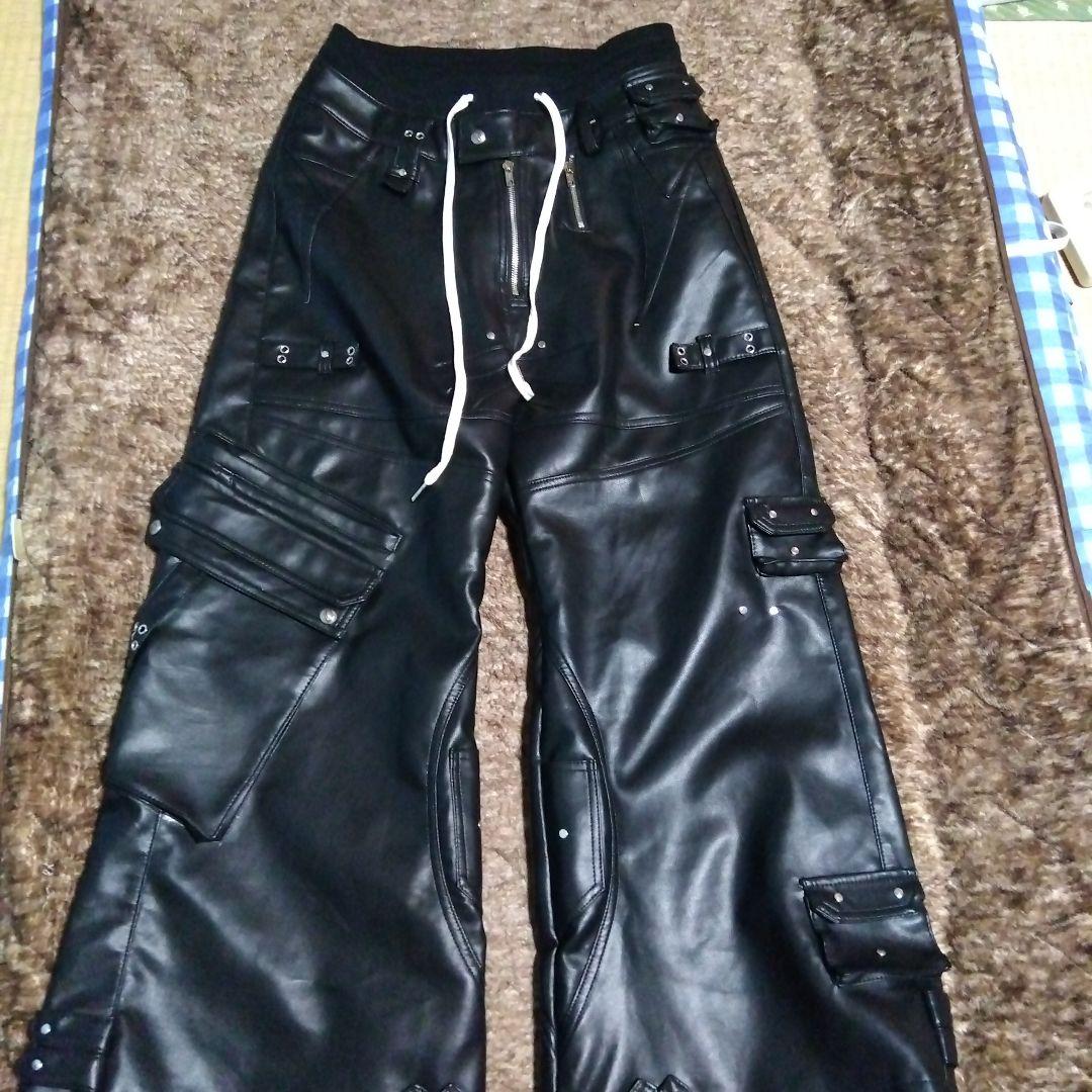 【新品】COZY WORLDWIDE コジーワールドワイドレザーカーゴパンツ S